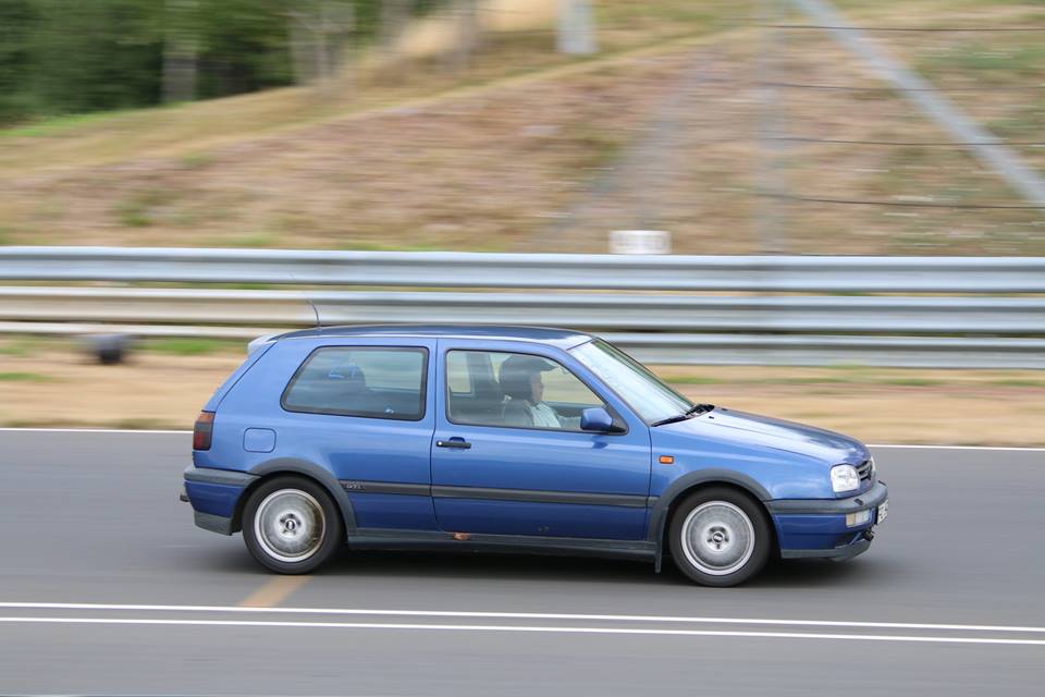 Namn:  Golf GTi 16V Kullens.jpg
Visningar: 467
Storlek:  62.0 KB