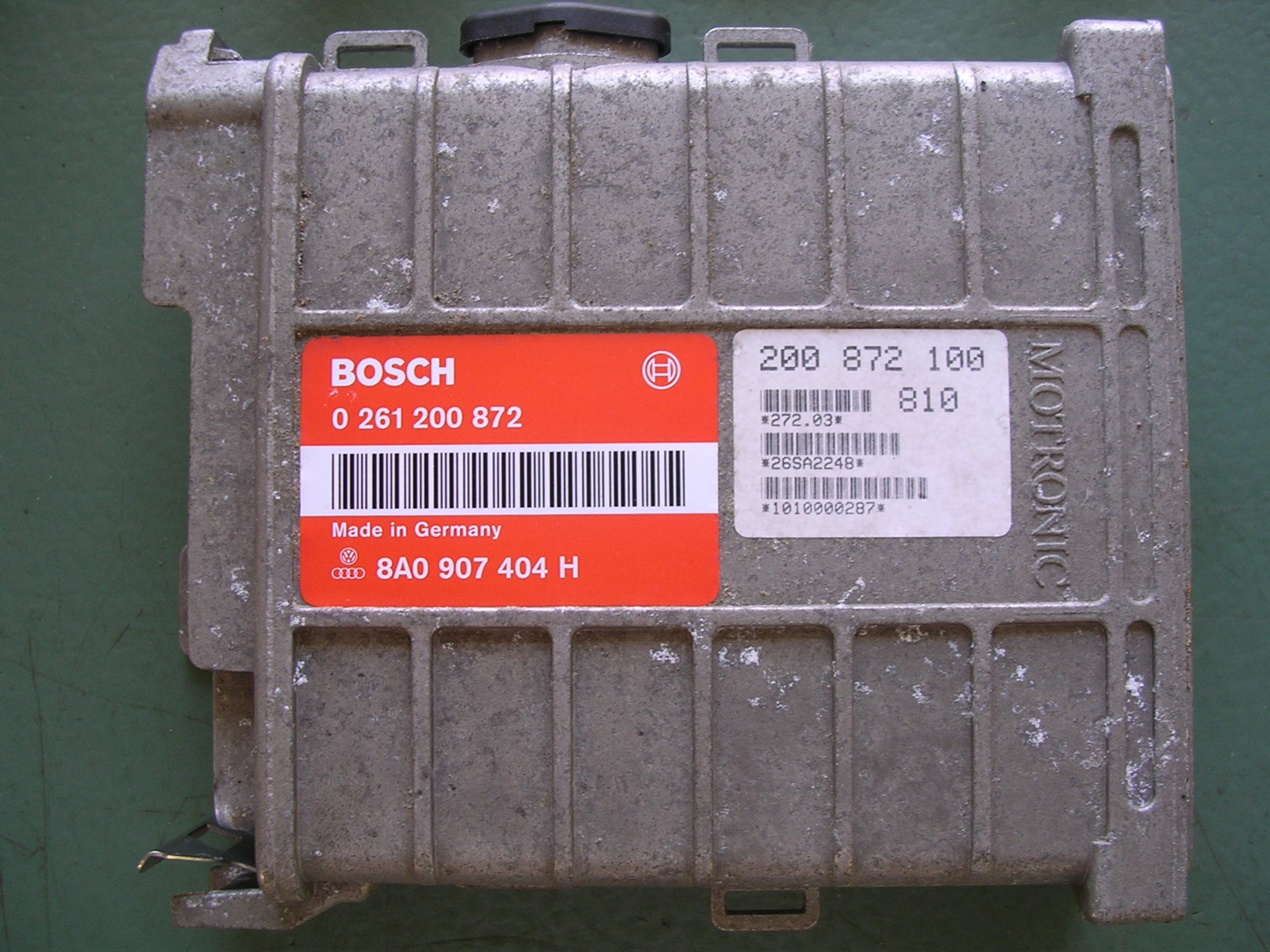 Namn:  Nya 9a motorn 013.jpg
Visningar: 1873
Storlek:  514.9 KB