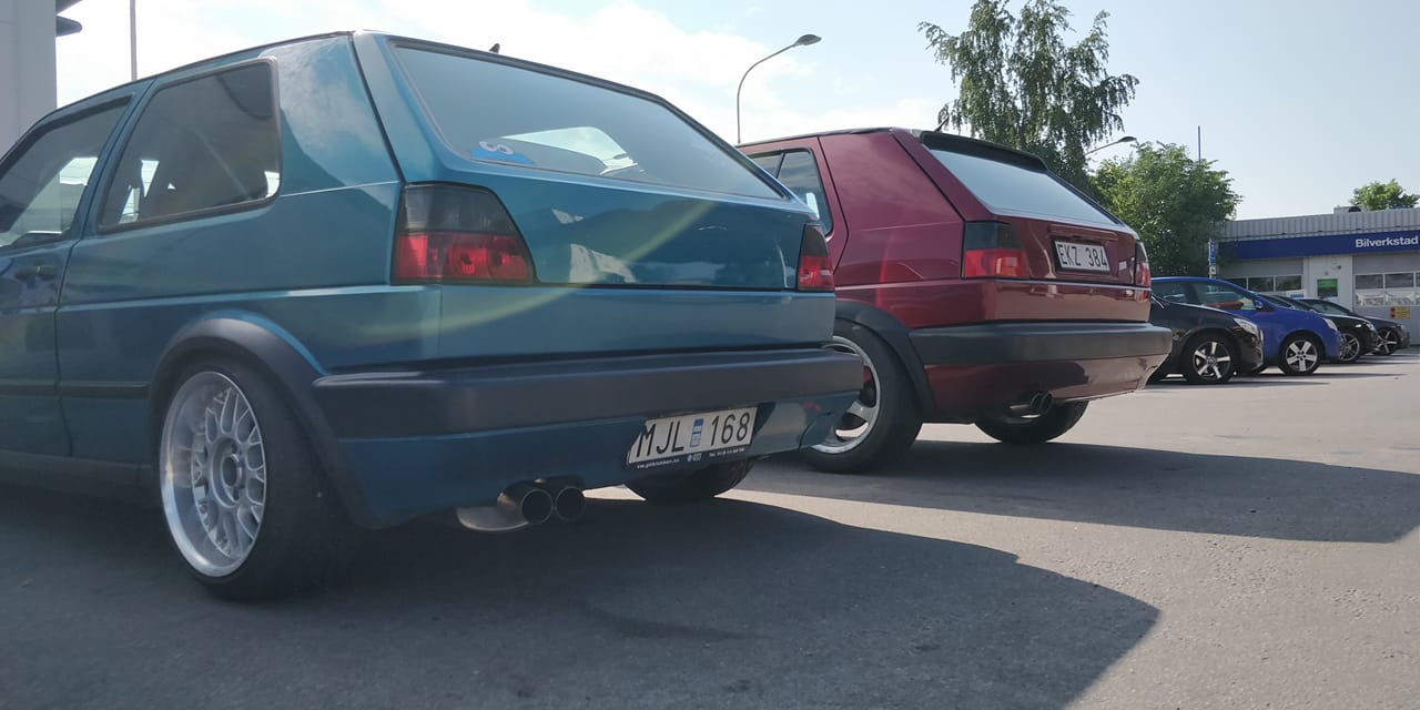 Namn:  62050597_10219706456591885_8358817574258999296_o.jpg
Visningar: 5080
Storlek:  83.1 KB