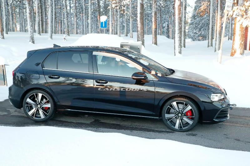 Namn:  2020-VW-Golf-GTI-TCR-spy-shots-4.jpg
Visningar: 2130
Storlek:  76.1 KB