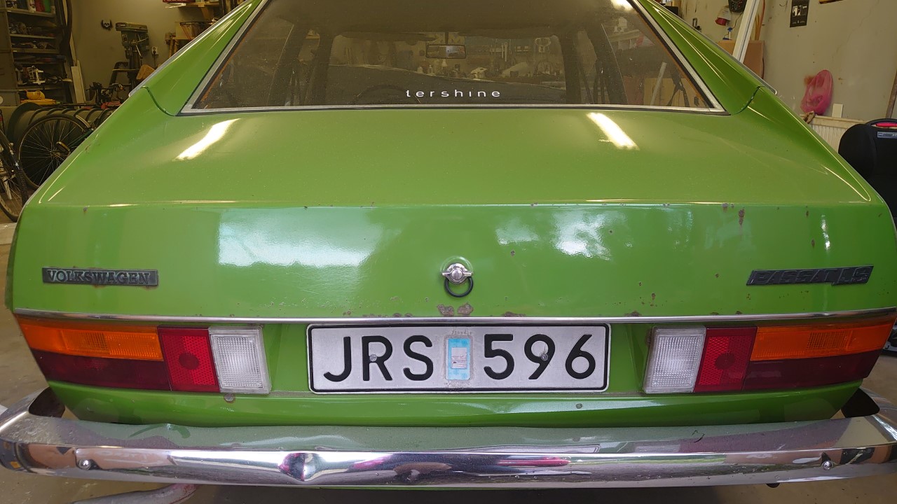 Namn:  bak1.jpg
Visningar: 701
Storlek:  188.3 KB
