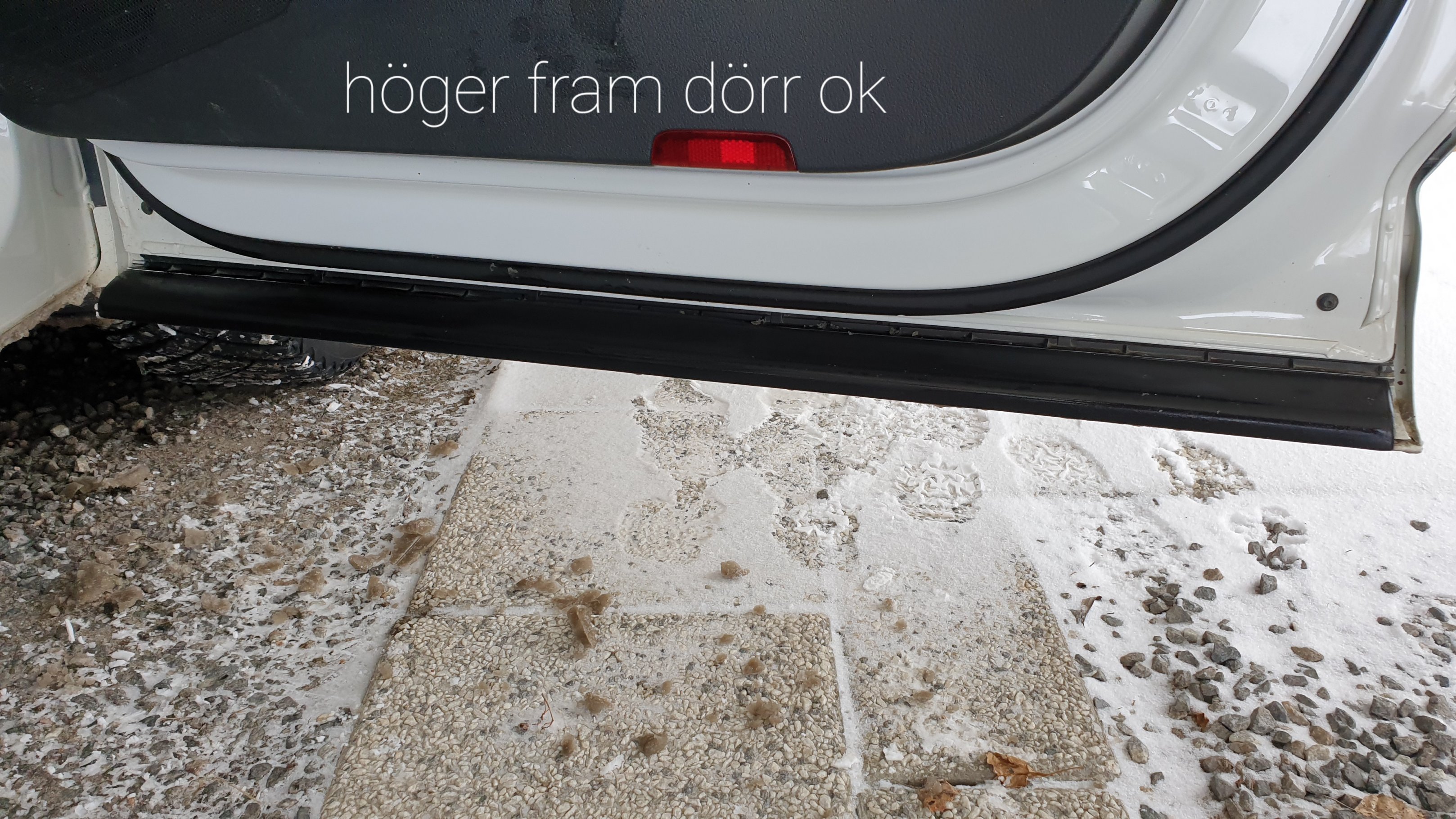 Namn:  Drrlist hger OK.jpg
Visningar: 1288
Storlek:  1.05 MB