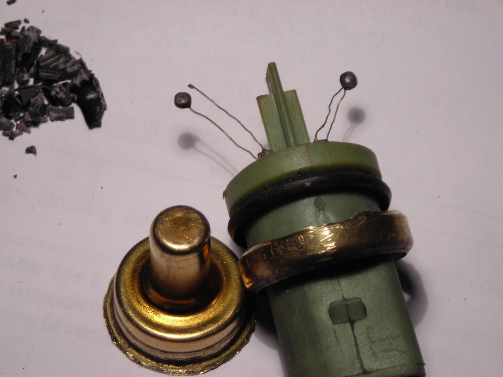 Namn:  Revox36 004.jpg
Visningar: 5071
Storlek:  145.6 KB