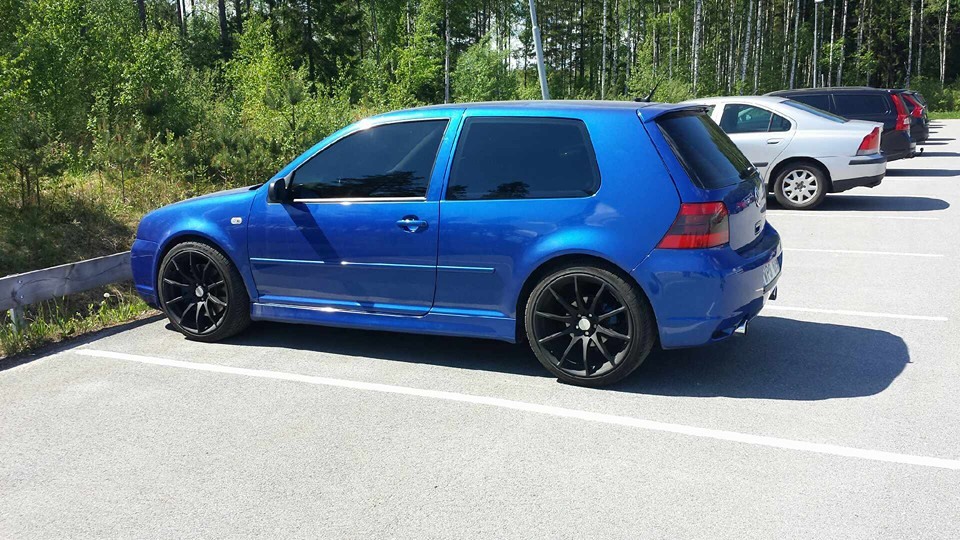 Namn:  R32.jpg
Visningar: 1402
Storlek:  194.1 KB