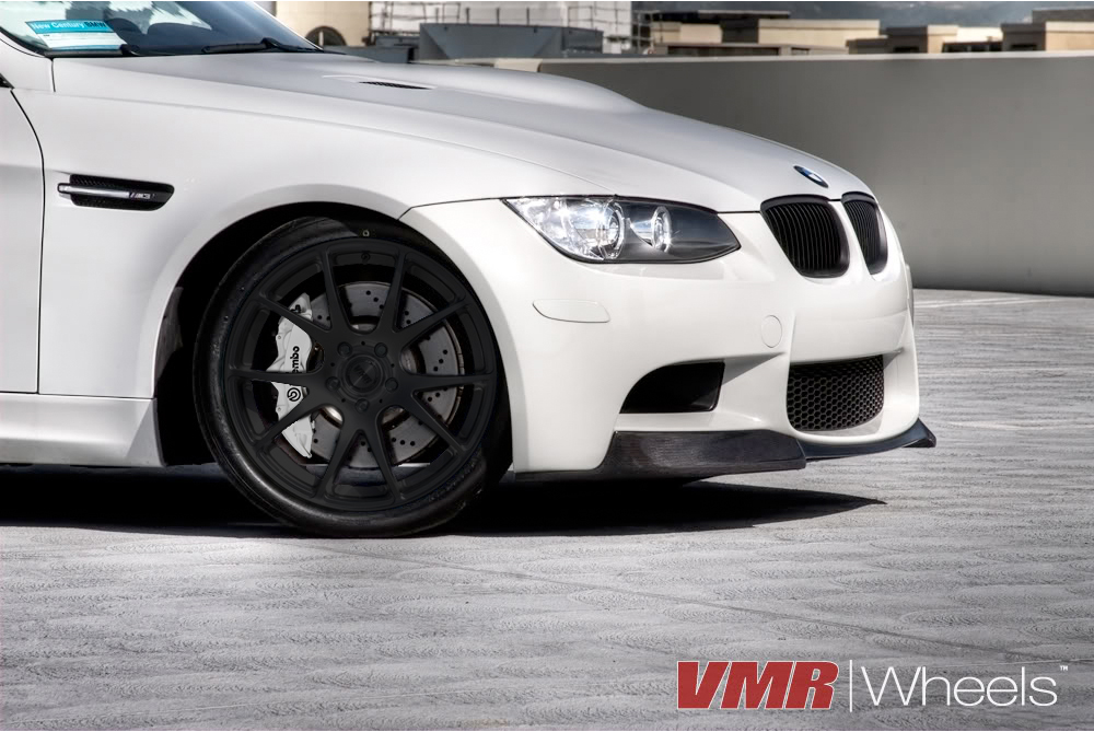 Namn:  white brembo.jpg
Visningar: 876
Storlek:  391.7 KB