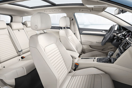 Namn:  VW-enthuellt-den-neuen-Passat-560x373-cd17dd0e9f4249e5.jpg
Visningar: 4268
Storlek:  41.7 KB