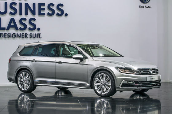 Namn:  So-sitzt-es-sich-im-neuen-Passat-560x373-133d1abf1d1a5a76.jpg
Visningar: 5250
Storlek:  41.1 KB