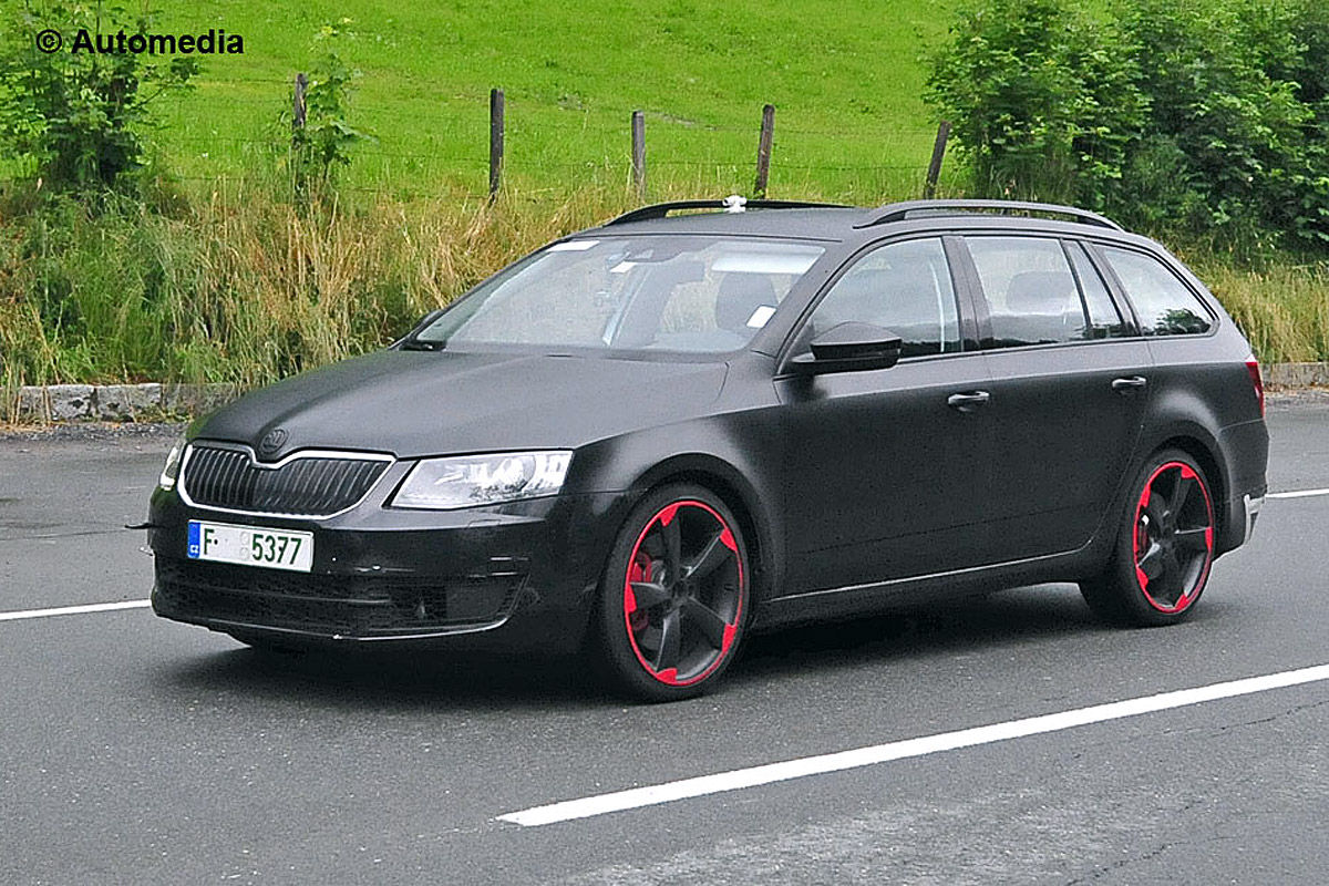 Namn:  Skoda-Ocatvia-RS-Plus-Erlkoenig-1200x800-c1a4f41f2529a88a.jpg
Visningar: 1774
Storlek:  256.6 KB