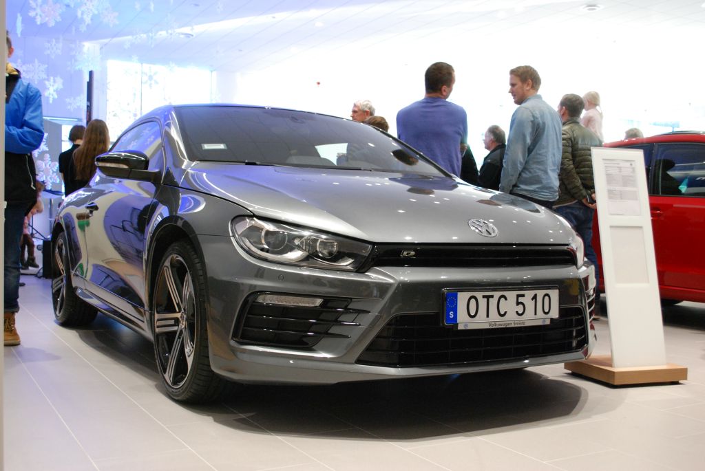 Namn:  Scirocco.jpg
Visningar: 766
Storlek:  155.1 KB