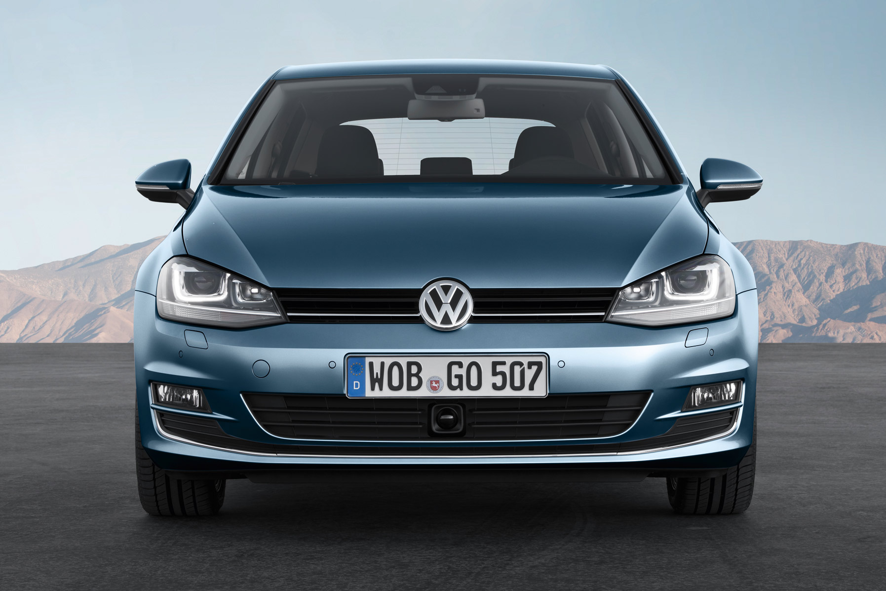 Namn:  volkswagen-golf-7-front.jpg
Visningar: 4161
Storlek:  306.2 KB