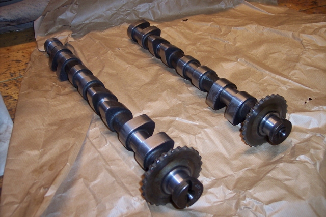 Namn:  kamaxlar ABF (640x427).jpg
Visningar: 1955
Storlek:  269.4 KB