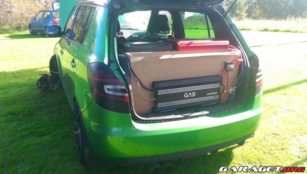 Namn:  Skoda Fabia boombox.jpg
Visningar: 2163
Storlek:  122.1 KB