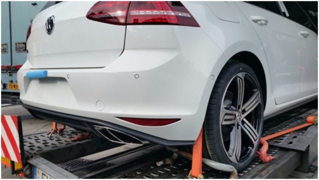 Namn:  S1-surprise-la-volkswagen-golf-r-restylee-de-sortie-389342.jpg
Visningar: 1634
Storlek:  52.9 KB