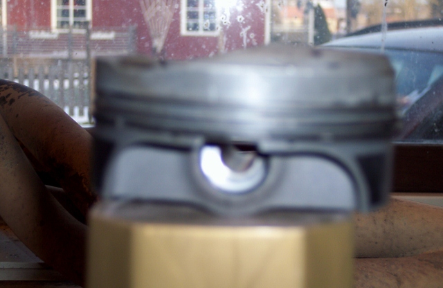 Namn:  Kitcar kolv.jpg
Visningar: 1453
Storlek:  181.4 KB