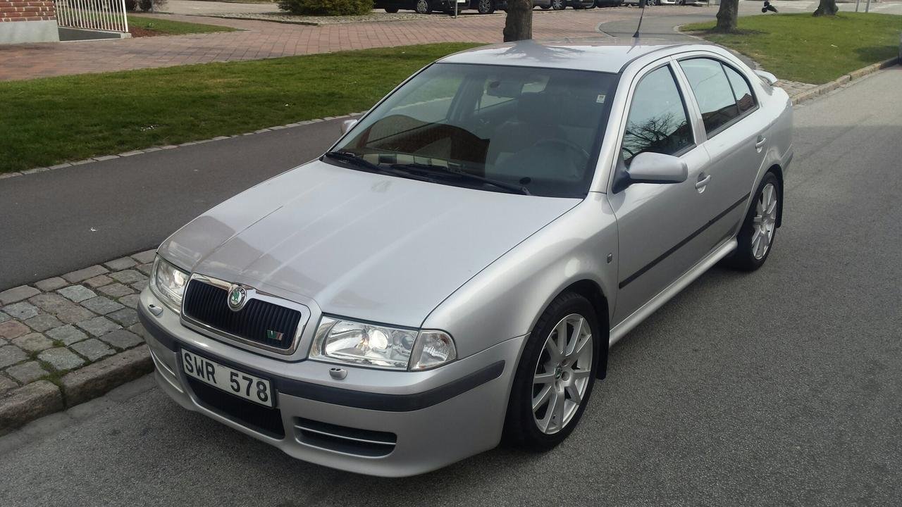 Namn:  9301487270.jpg
Visningar: 4107
Storlek:  180.6 KB