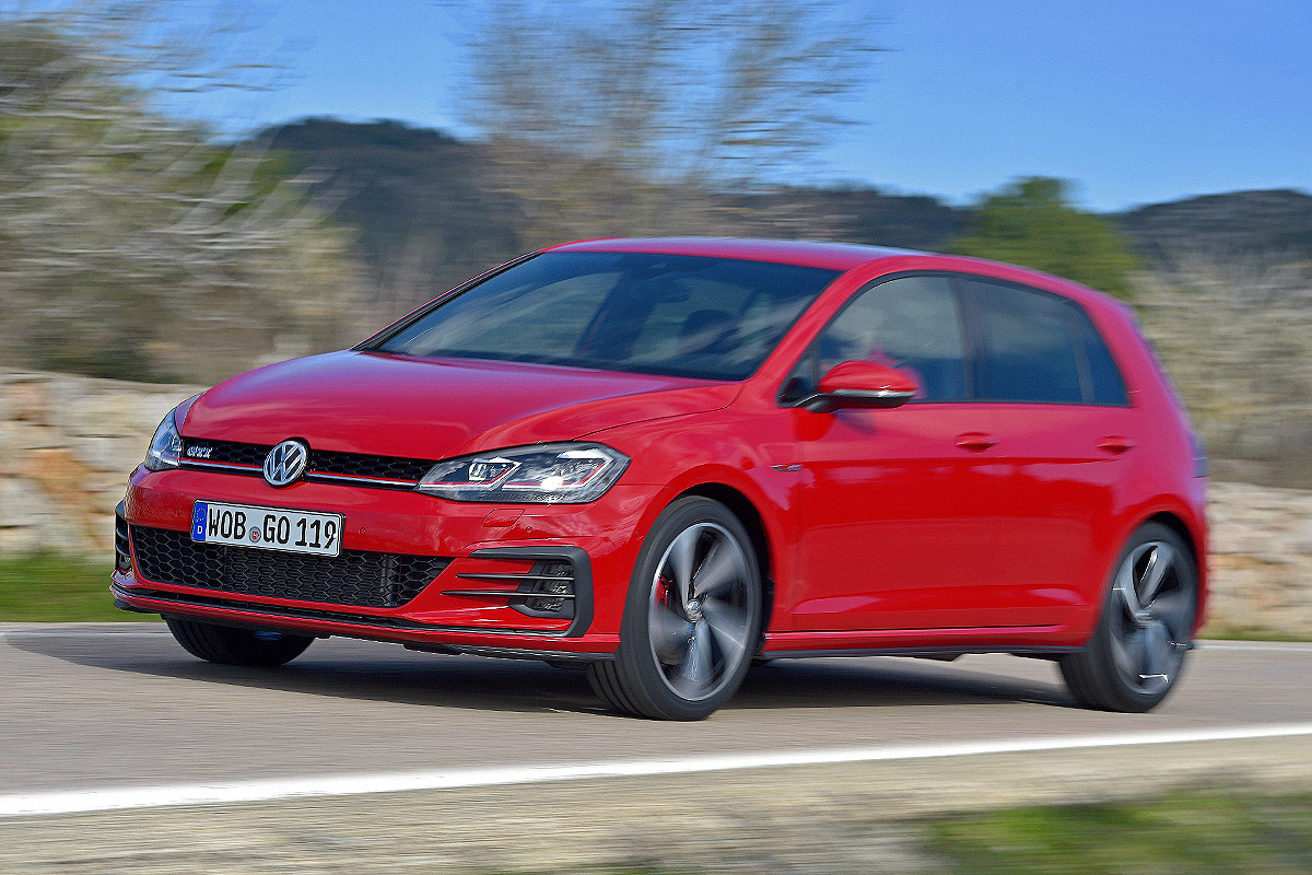 Namn:  vw-golf-7-facelift-fahren-Golf-GTI-1.jpg
Visningar: 1801
Storlek:  296.6 KB