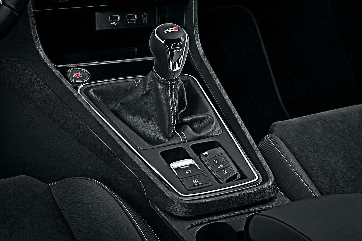 Namn:  Seat-Leon-Cupra-Facelift-2017-Vorstellung-1200x800-9bf4dfaeadf4e351.jpg
Visningar: 2771
Storlek:  204.2 KB