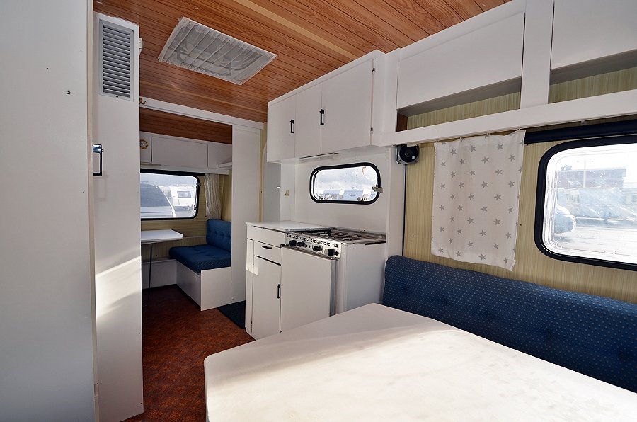 Namn:  Burstner Flipper 515DL Lux 9.jpg
Visningar: 3281
Storlek:  94.7 KB