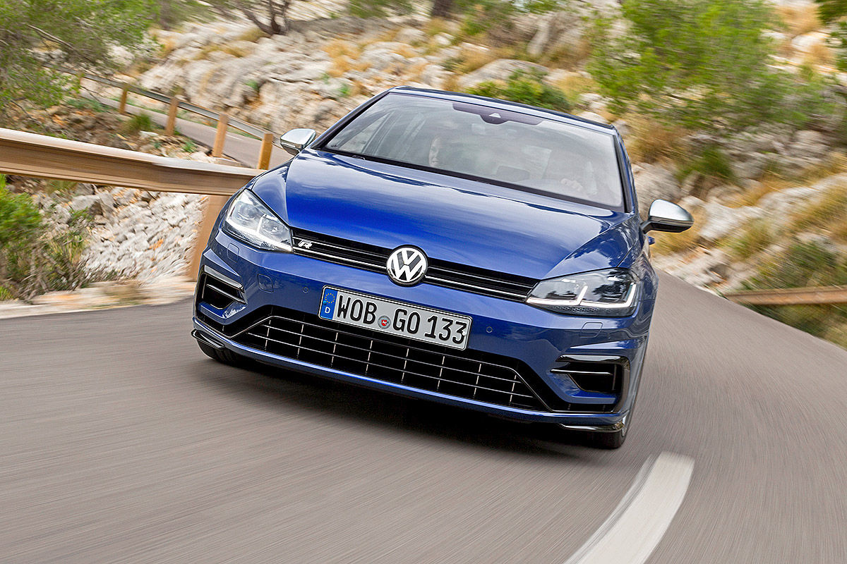 Namn:  VW-Golf-7-R-Facelift-2017-Fahrbericht-1200x800-e48137766e06a52f.jpg
Visningar: 1208
Storlek:  252.3 KB