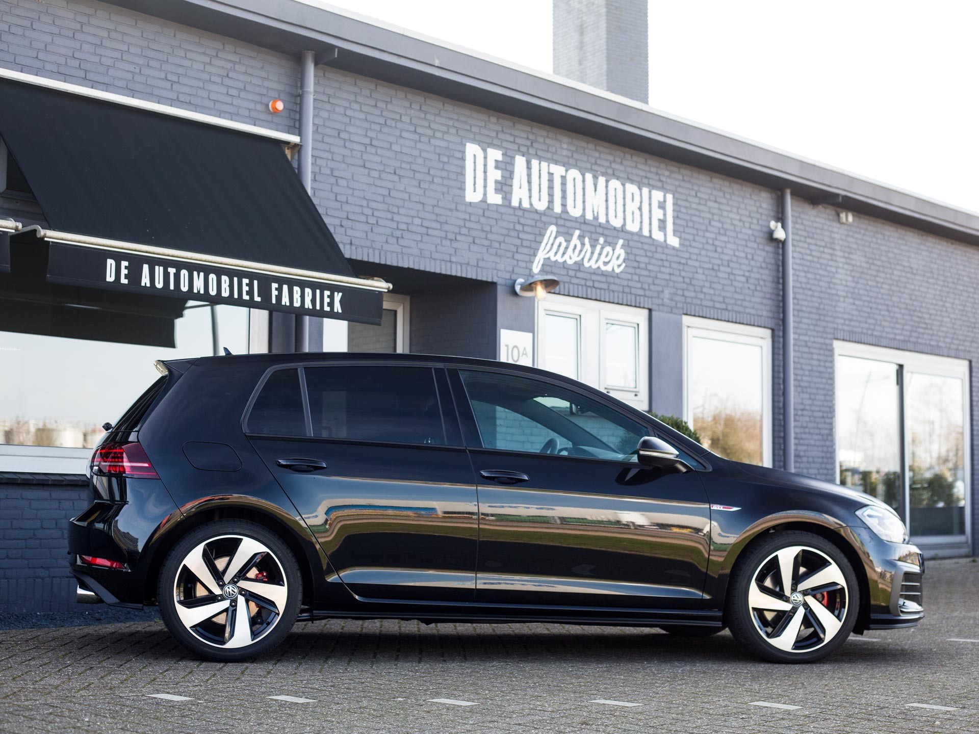 Namn:  603393291-13404661-5.jpg
Visningar: 1188
Storlek:  417.2 KB