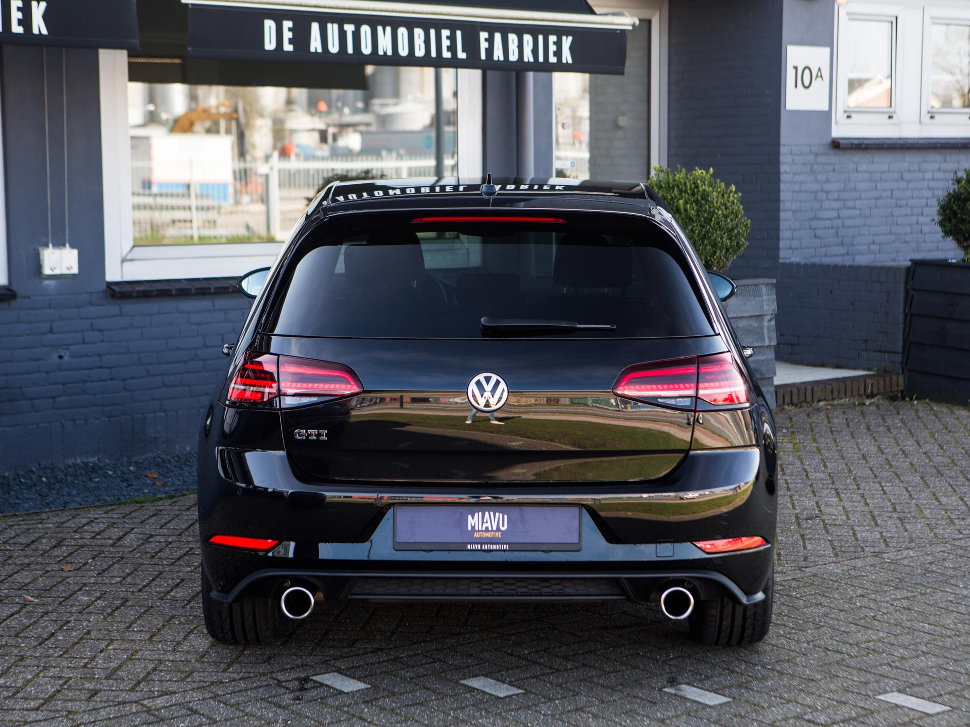 Namn:  603393297-13404661-11.jpg
Visningar: 1177
Storlek:  451.6 KB