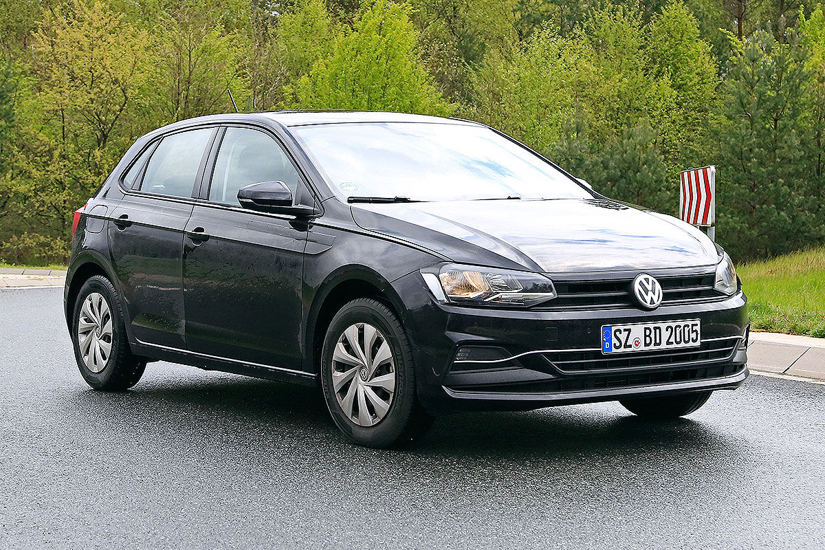 Namn:  VW-Polo-VI-2017-Erlkoenig-Motoren-Preise-Marktstart-1200x800-85df40183e5db86e.jpg
Visningar: 2014
Storlek:  407.5 KB