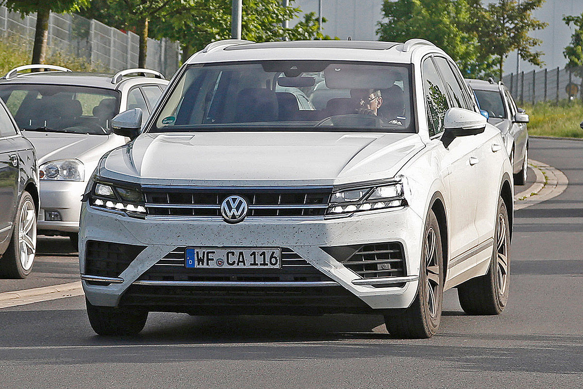Namn:  So-kommt-der-neue-VW-Touareg-2017-1200x800-dbdfbc43c11dbd42.jpg
Visningar: 672
Storlek:  295.7 KB