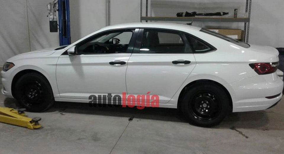 Namn:  VW-Jetta-2-.jpg
Visningar: 375
Storlek:  60.0 KB