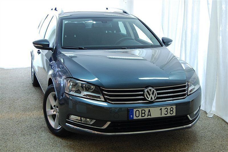 Namn:  ed2c4493-5617-4261-995a-1c1fedfabc48_vw-passat-tdi-140-masters-dragpaket-13.jpg
Visningar: 5377
Storlek:  82.9 KB