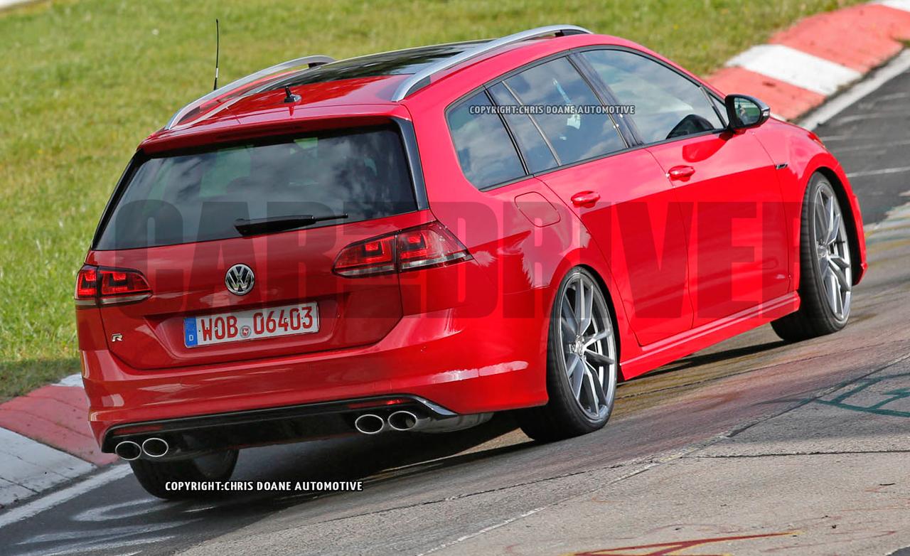 Namn:  2015-volkswagen-golf-r-sportwagen-spy-photo-photo-643307-s-1280x782.jpg
Visningar: 976
Storlek:  147.7 KB