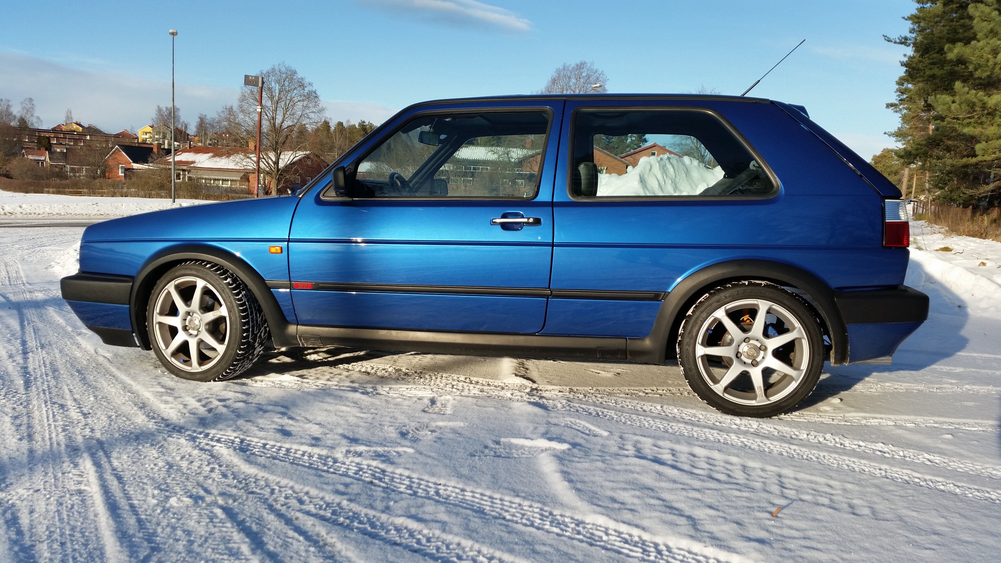 Namn:  Golf gti 16v 160227 3.jpg
Visningar: 280
Storlek:  1.12 MB