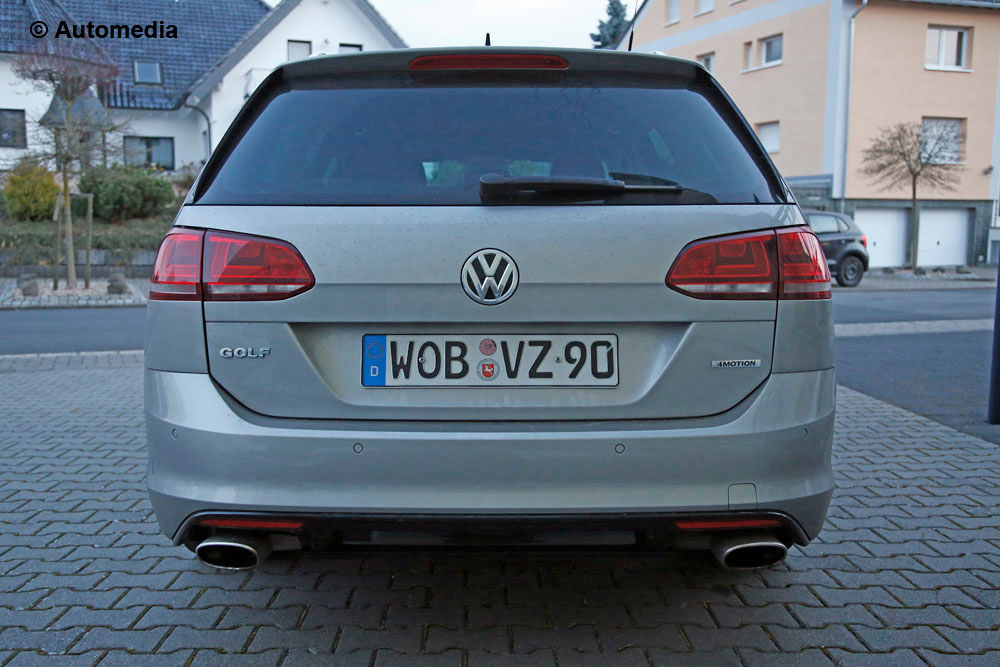 Namn:  VW-Golf-R-Variant-Erlkoenig-1000x667-724eb20efddc5001.jpg
Visningar: 1717
Storlek:  120.6 KB